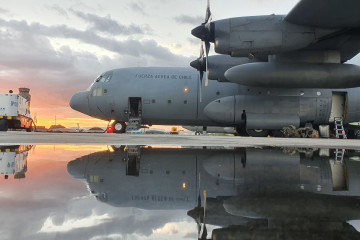 El C-130H Hercules de la FACh en el Comando Aéreo de Transporte Militar de la FAC. Foto: Daniel GarcíaMilitary Spotter Colombia