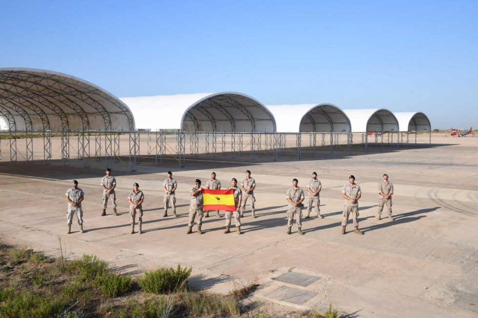 Nuevos refugios para el avión entrenador PC-21. Foto: Ejército del Aire