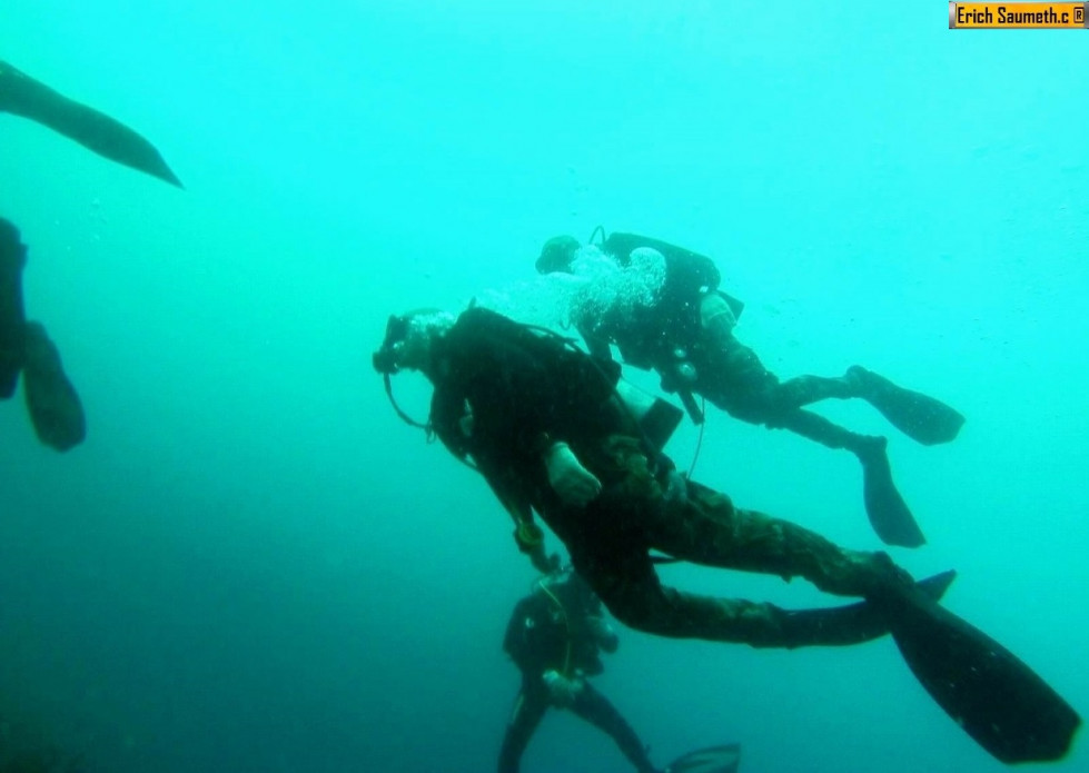 La Armada Colombiana adiestra en tácticas de combate a nuevos comandos submarinos